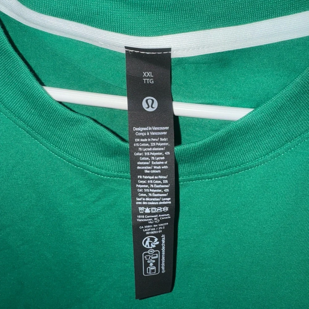 Lululemon Green T-Shirt - Picture 3 of 3